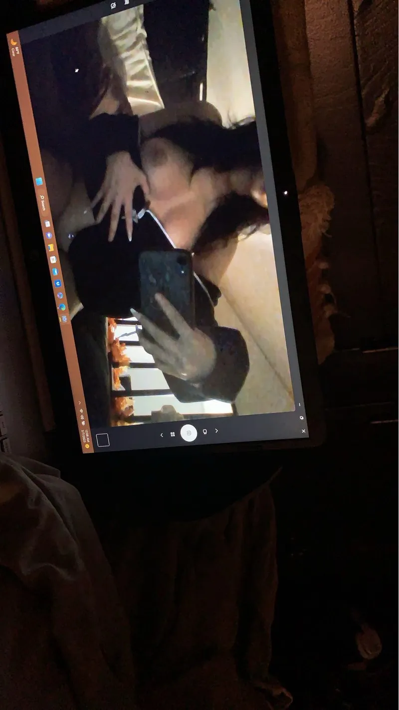 Thumbnail Tit-Sucking Invitation: Sinfulbunnii's Tempting Offer on OnlyFansChicks