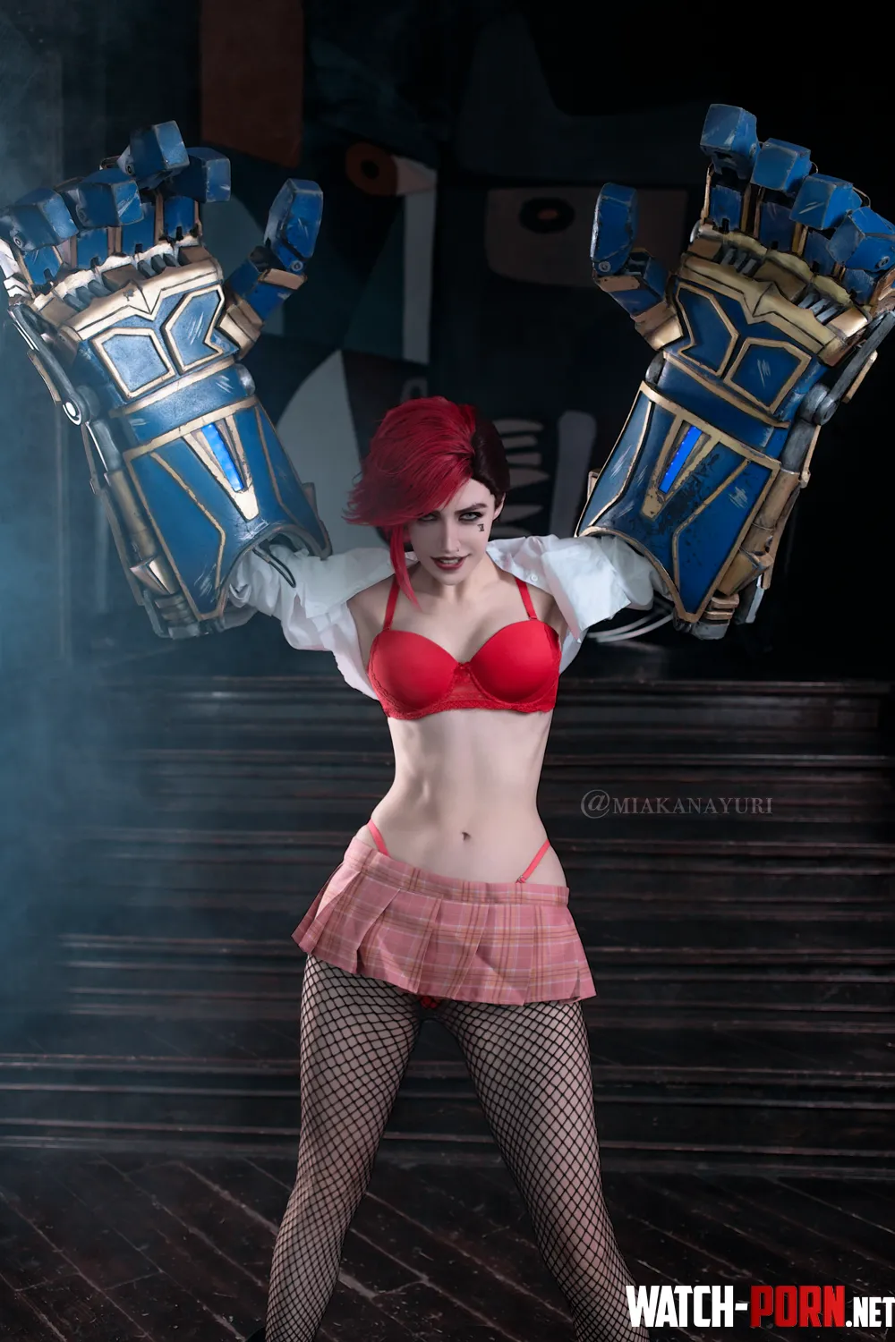 My Vi cosplay (Miakanayuri) by Miakanayuri