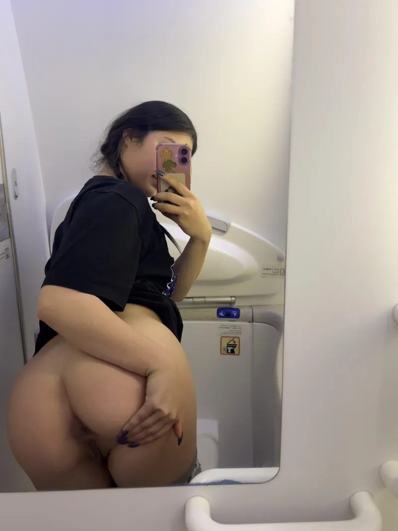 Thumbnail Indulging the Desire: My Hungry Ass by sakurassecretx0 in Asstastic