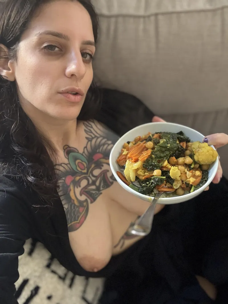 Thumbnail Food Boner Alert! Discover More with ellixraven | BonerMaterial