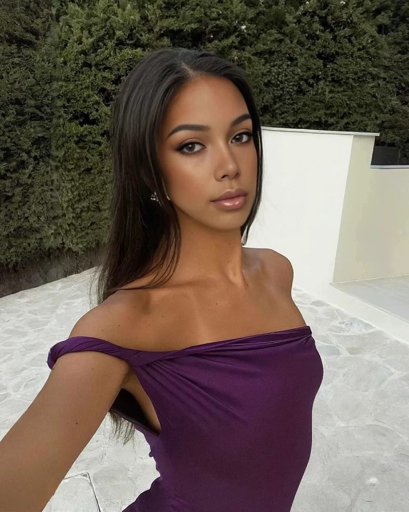Thumbnail Meet Mackenzie Davenport by HuckleberryRoyal4971 | SexyButNotPorn