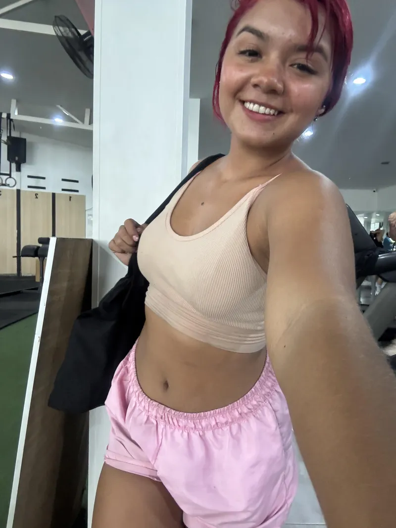 Thumbnail Feast Your Eyes on a Stunning Body Display | KitelingKa