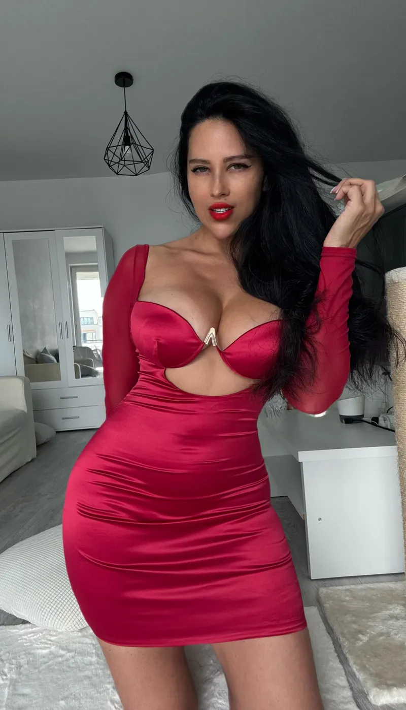 Thumbnail Red lipstick  dress and mood by LisaUma