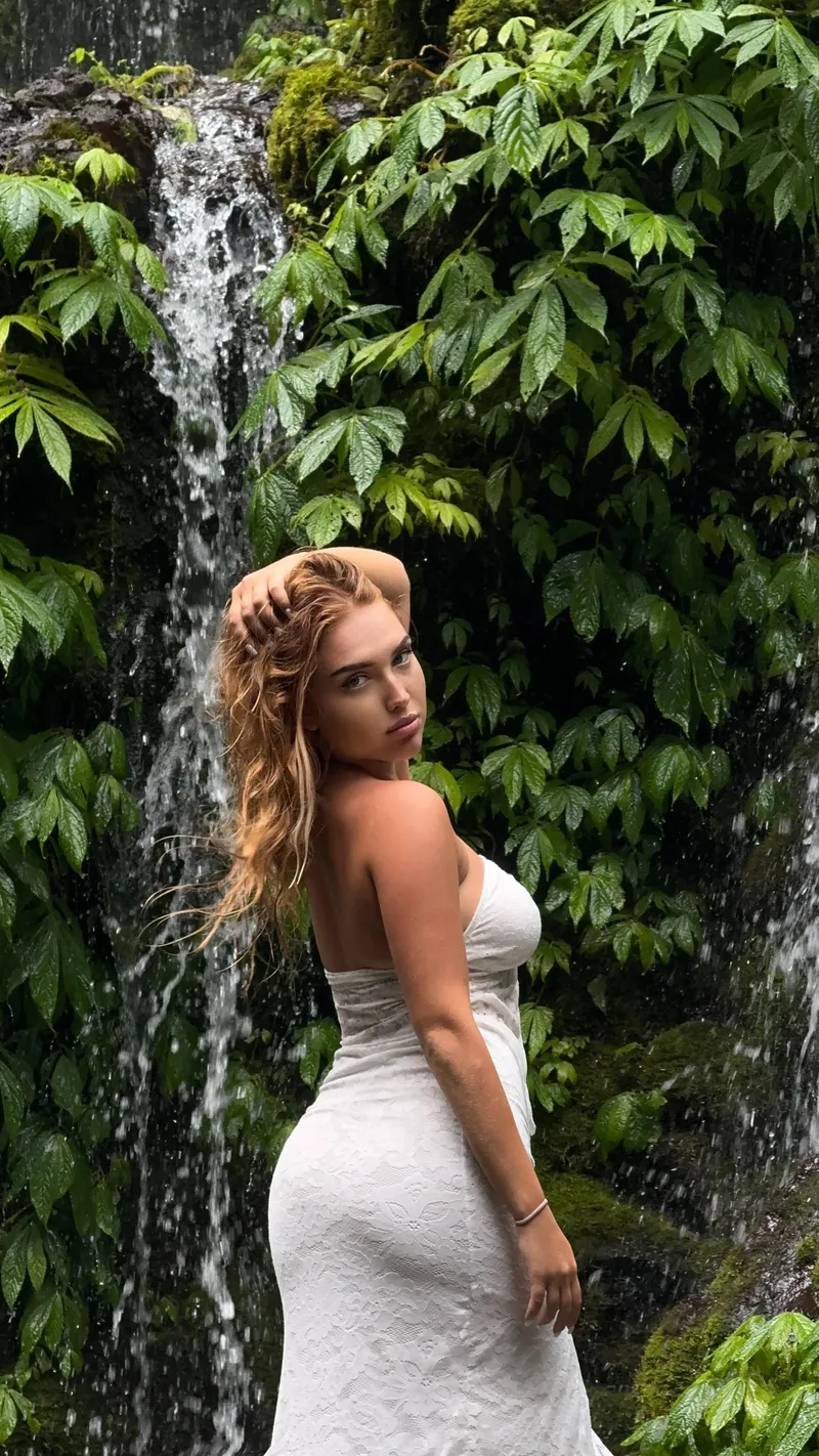 Thumbnail Nature-Inspired Elegance: Classysexy Outfit by yogangela