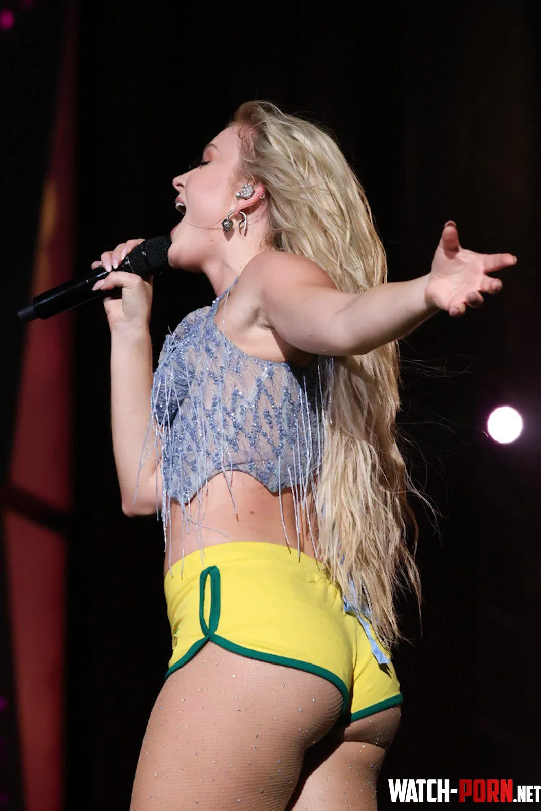 Zara Larsson by DennisTheMenaceNL