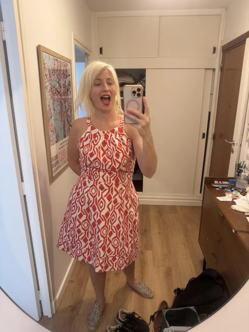 Thumbnail Office Distraction Dilemma: A Classy Girl's Perspective by liacrystanley