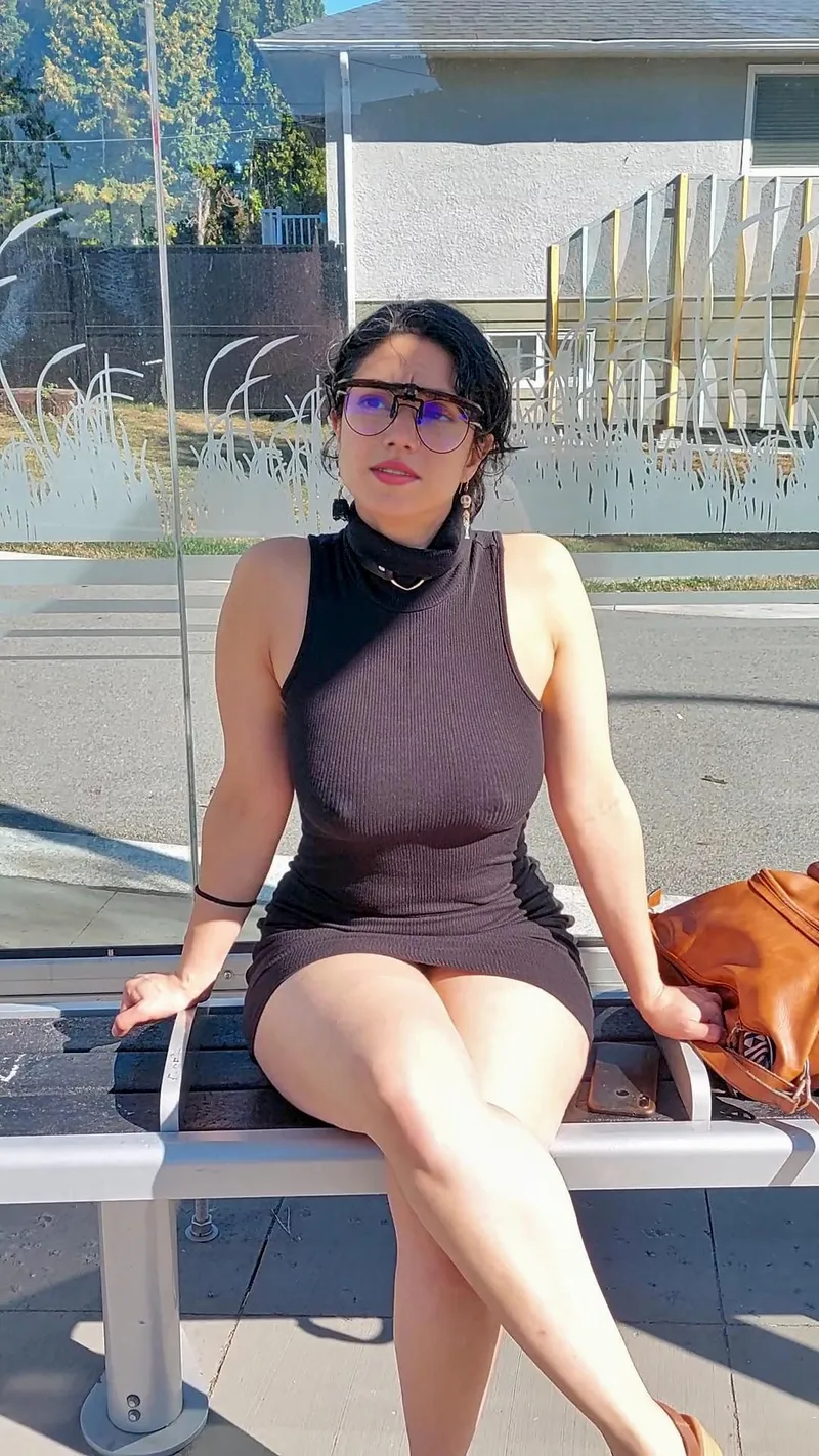 Thumbnail Bold Display: Unveiling Pokies | Braless_babe