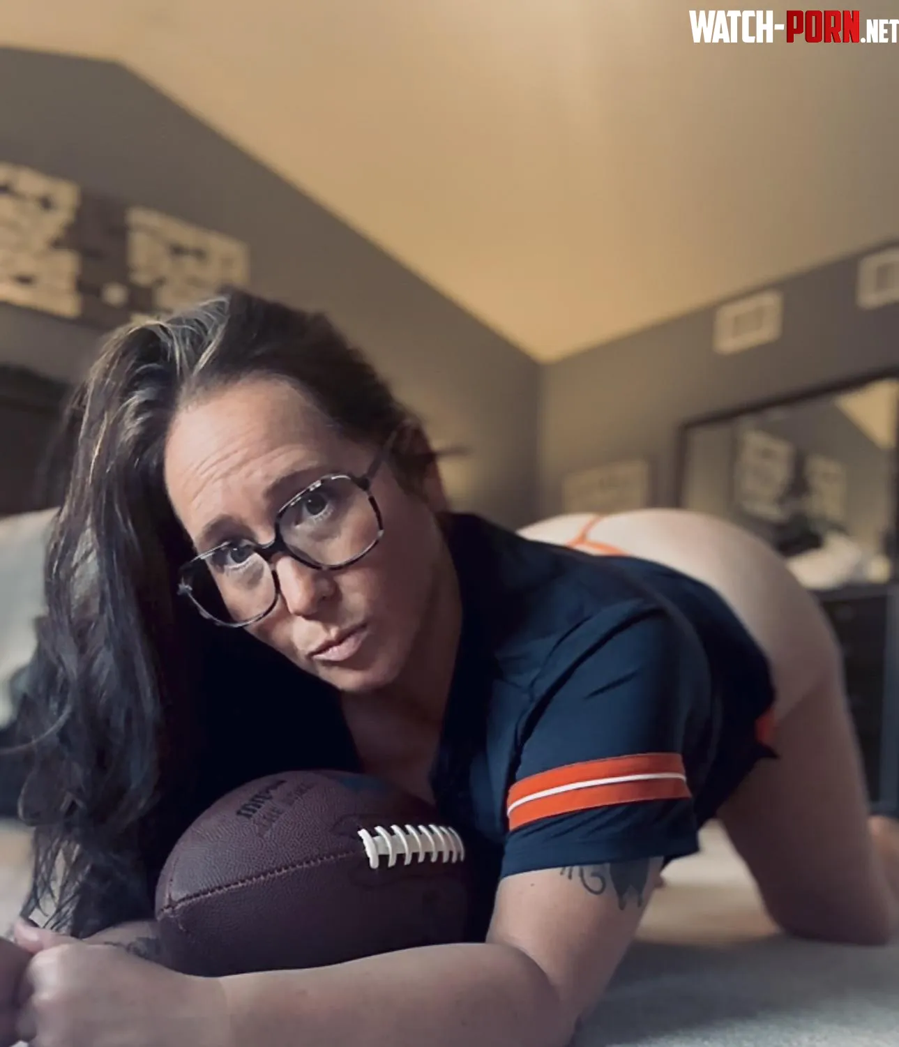 Tackle me! by hotwife_nxtdoor