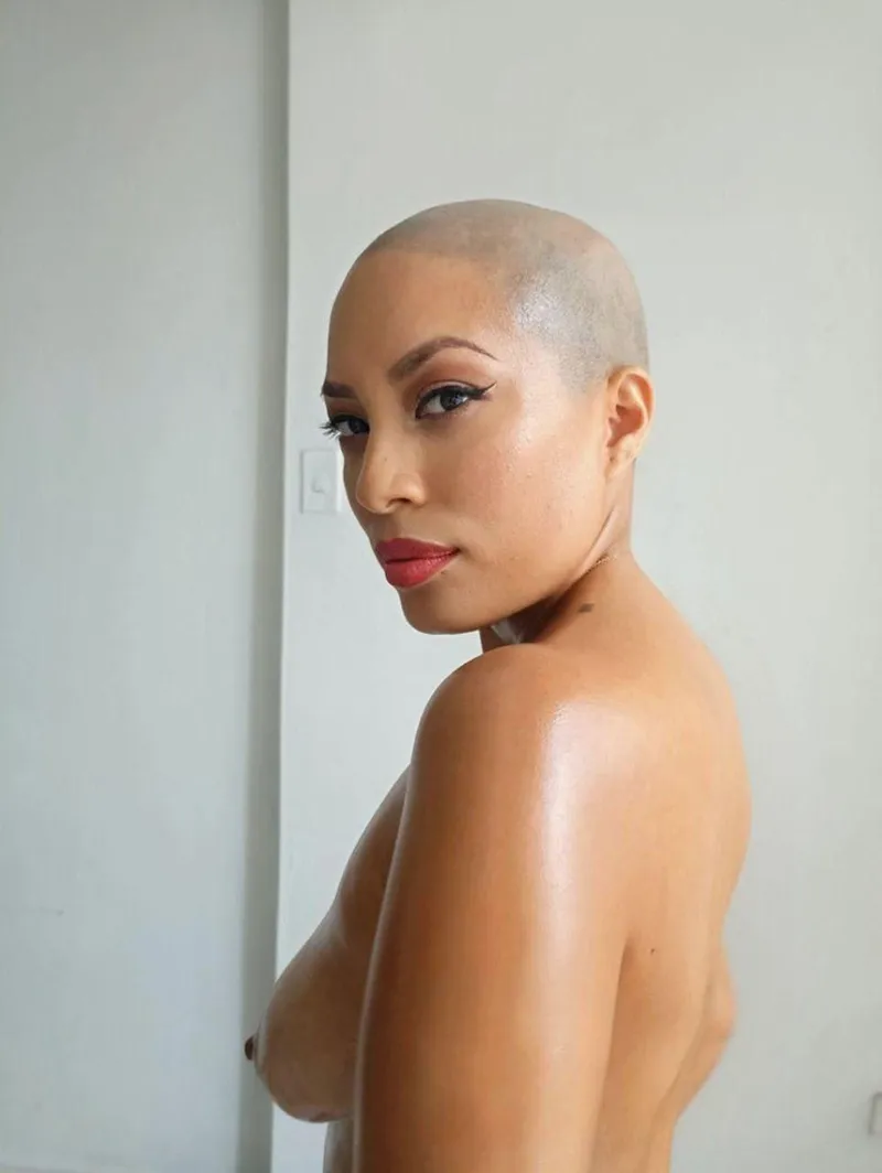 Thumbnail Shorthairchicks - Picante & Romantic Vibes: Keeping it Hot!