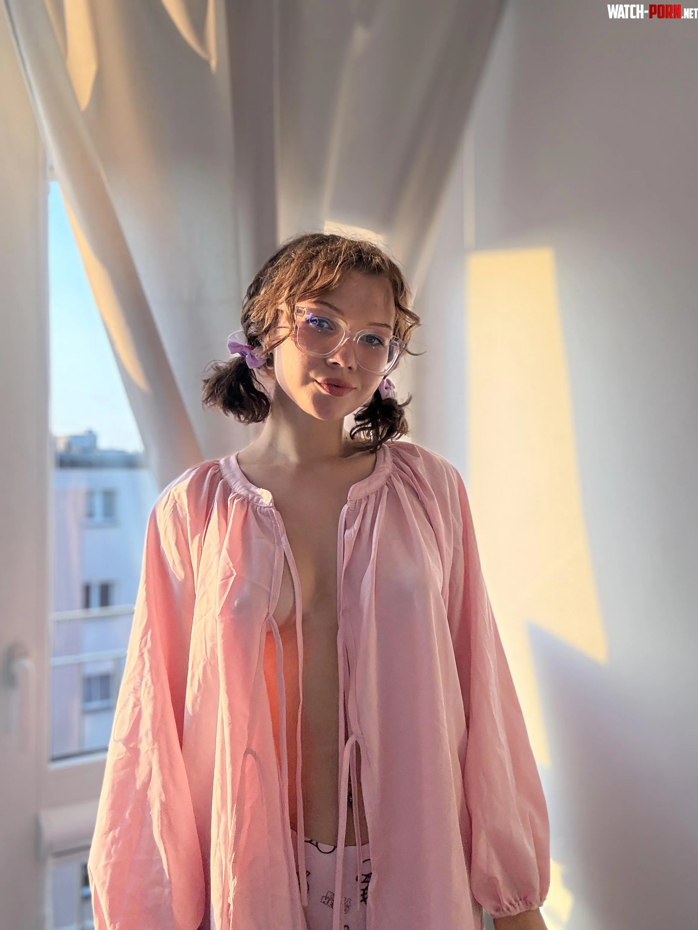 The sun's rays hit my chest perfectly by weettgirl
