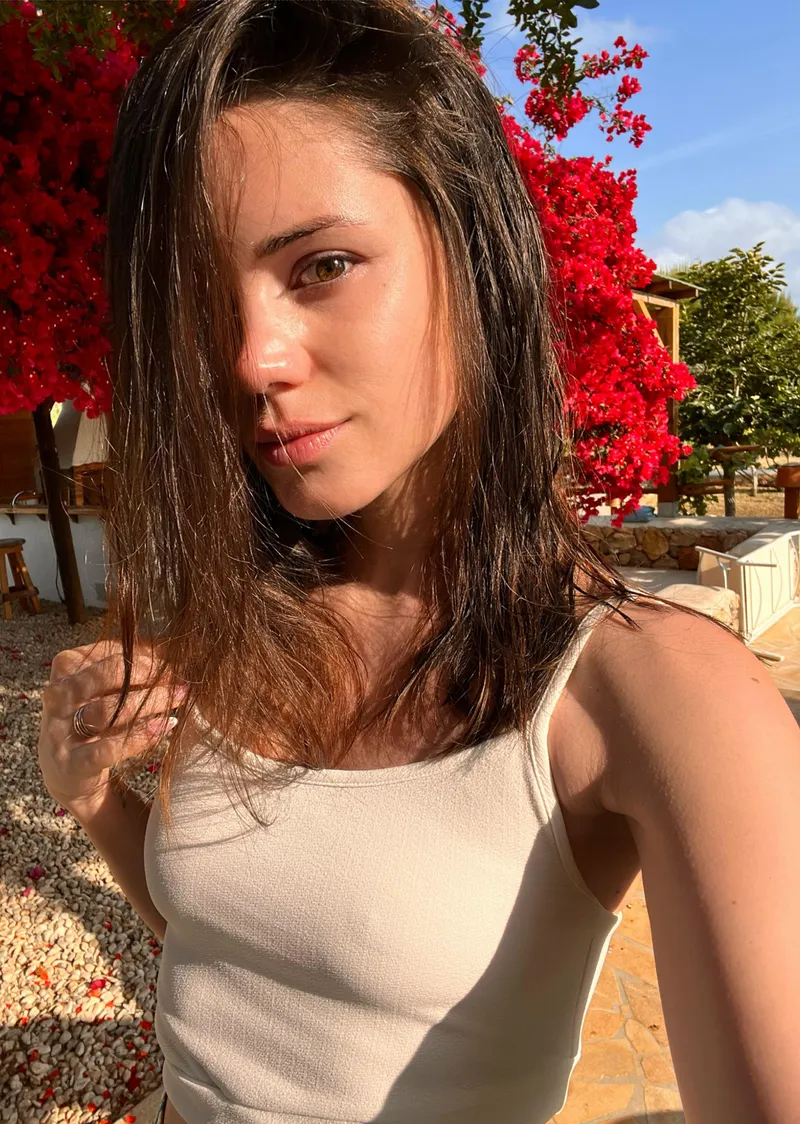 Thumbnail Perfect Babe Reveal: Catzy007's LittleCaprice Allure