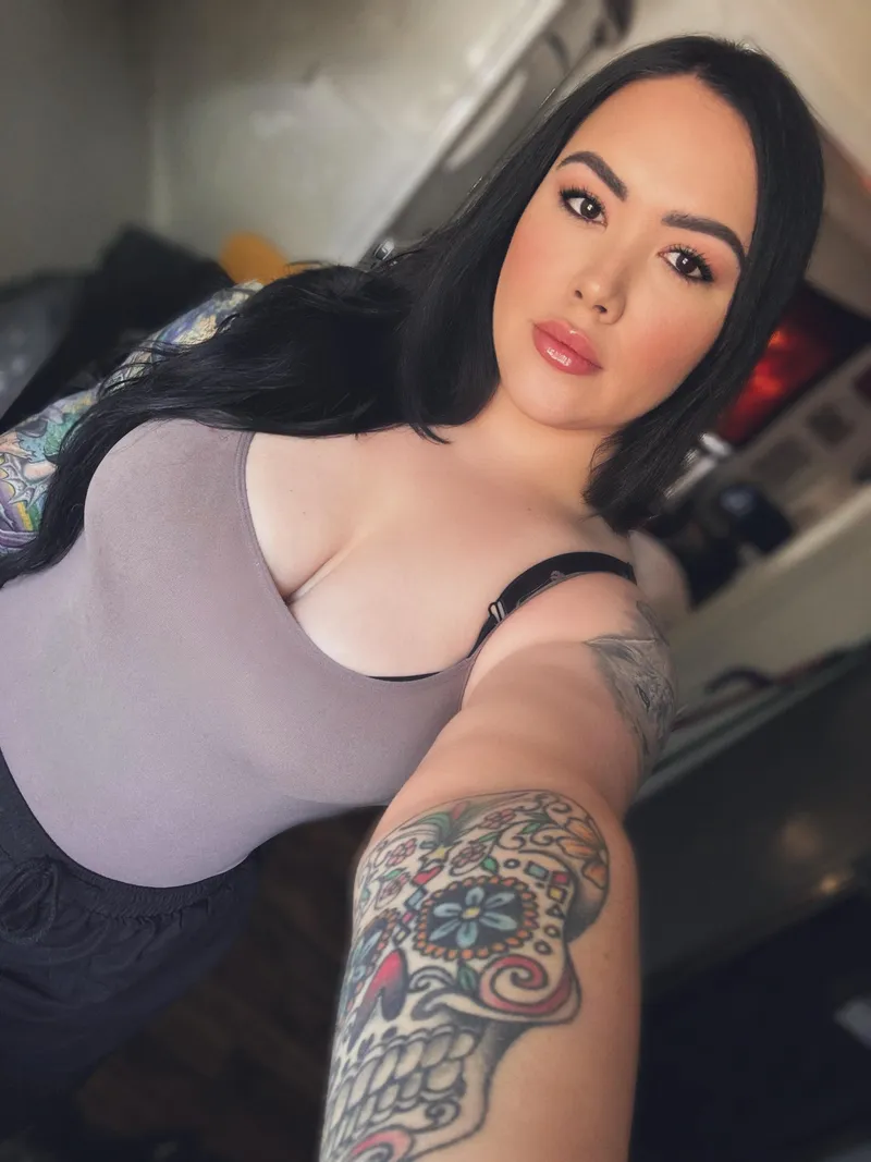 Thumbnail Heritage Tale: Ashlyn_Tayler's Native American White Journey | MixedRaceGirls