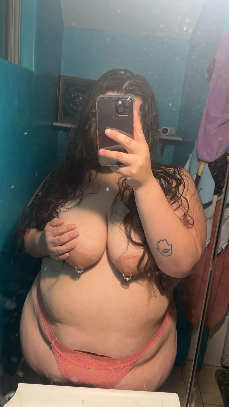Thumbnail BBW Beauty: Part 2 of the Cool Collection 😎 | Author: candy-yy2