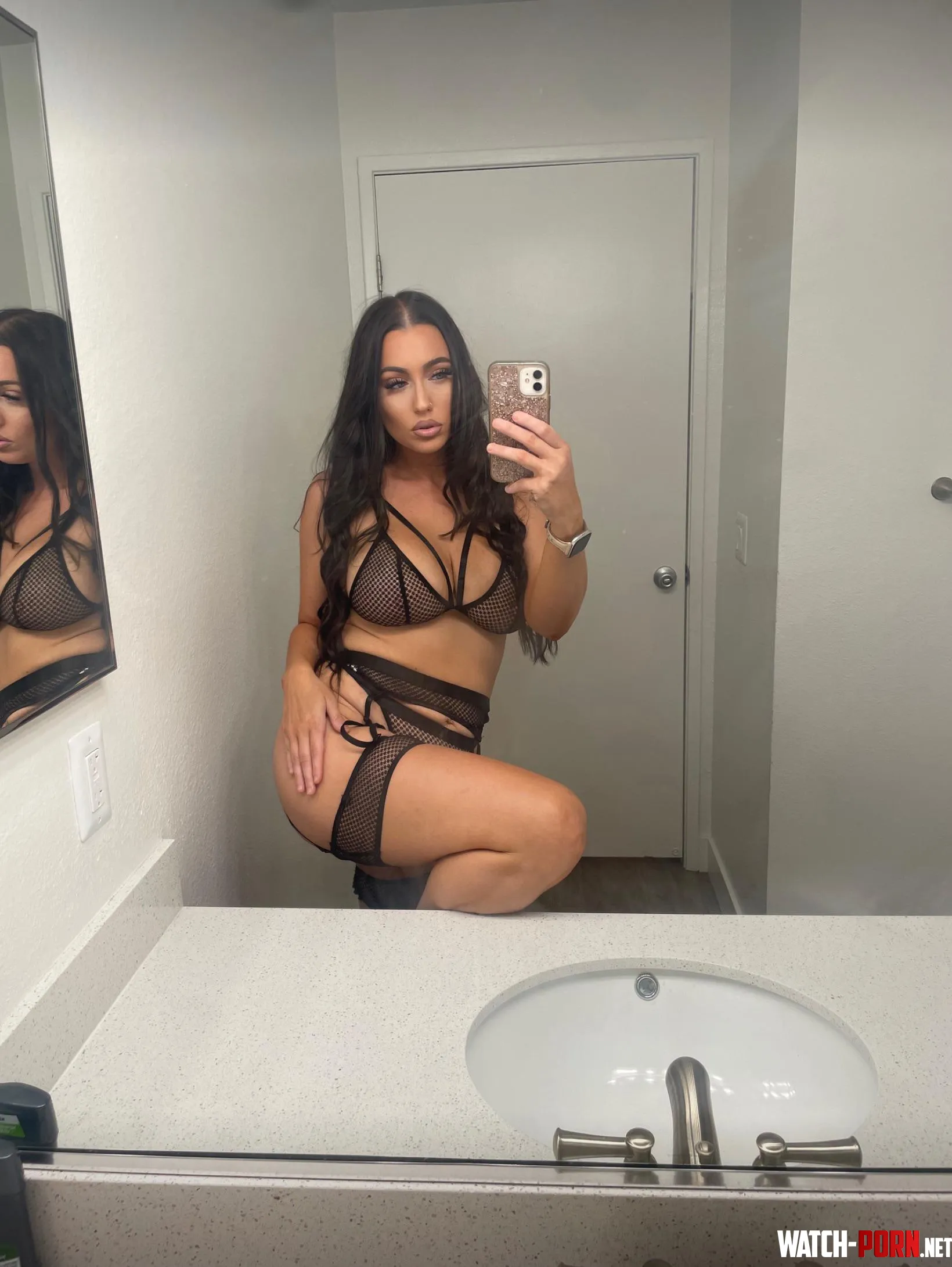 Feeling fierce and fearless in my favorite mesh set by boldvioletstorm