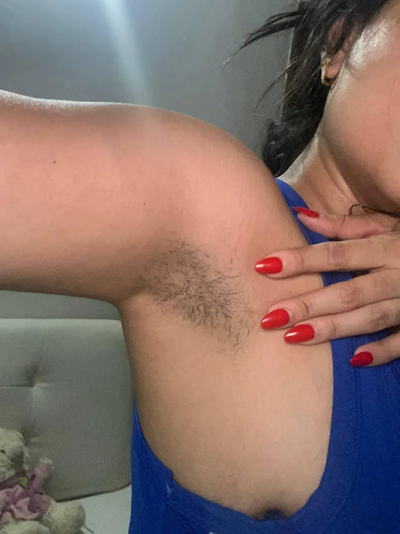 Thumbnail Seductive Call: Prestigius_ Invites Armpit Affection