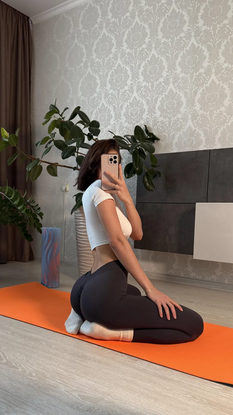 Thumbnail Home Training in Leggings: What You Need to Know | Leggings