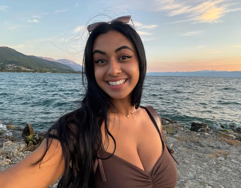 Thumbnail Diverse Heritage Combined - Sri Lankan x Chinese x Indonesian Beauty
