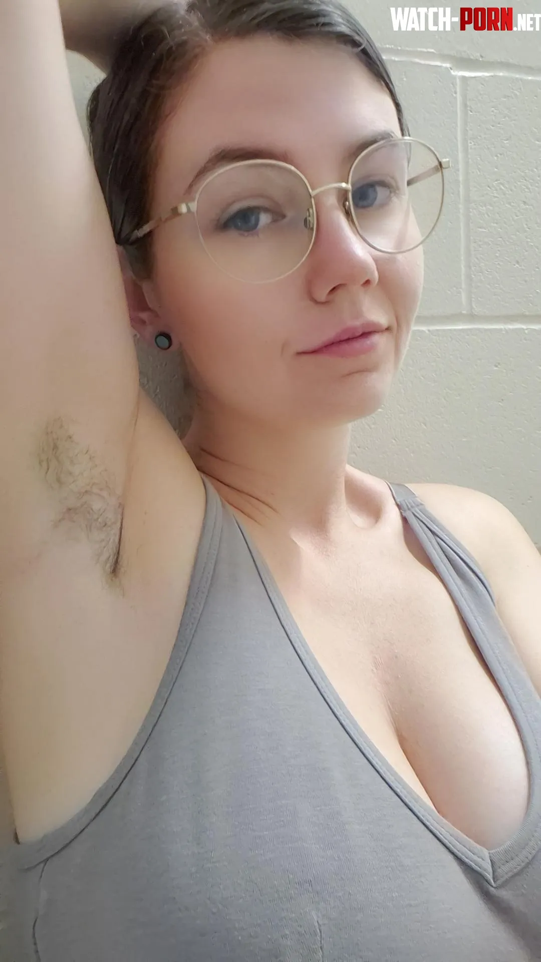 Armpits after the gym today 💪 31f by Jess_Rabbit6162