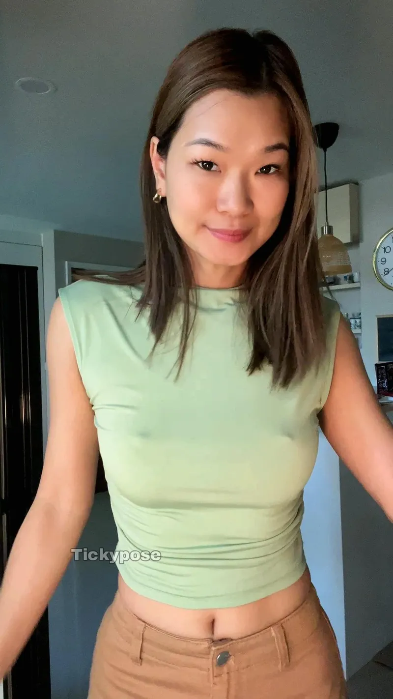 Thumbnail Feel Calm and Confident in Green: Croptop Fashion | Tickyposes
