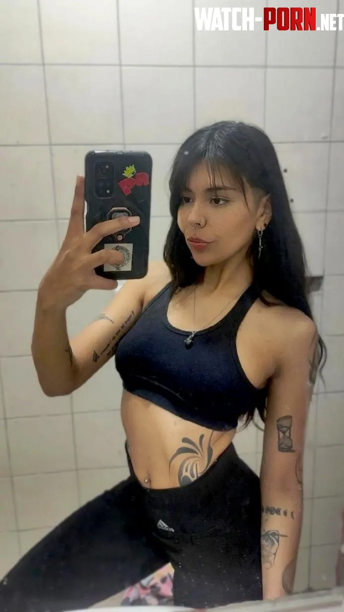 In my gym fit by Mindless_Map_1637