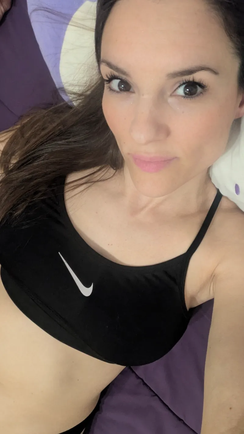 Thumbnail Training Time in Style: swettysky's Crop Top Gym Look