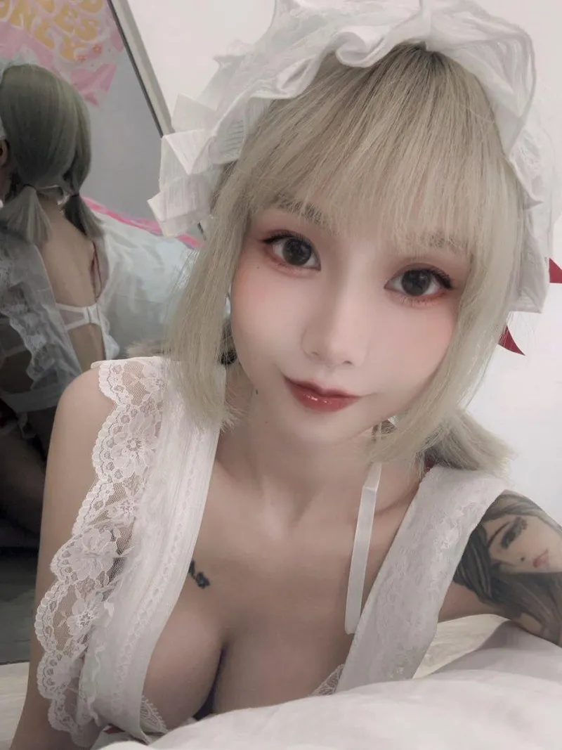 Thumbnail How to Make Your French Maid Outfit Last Long | vividbelrose