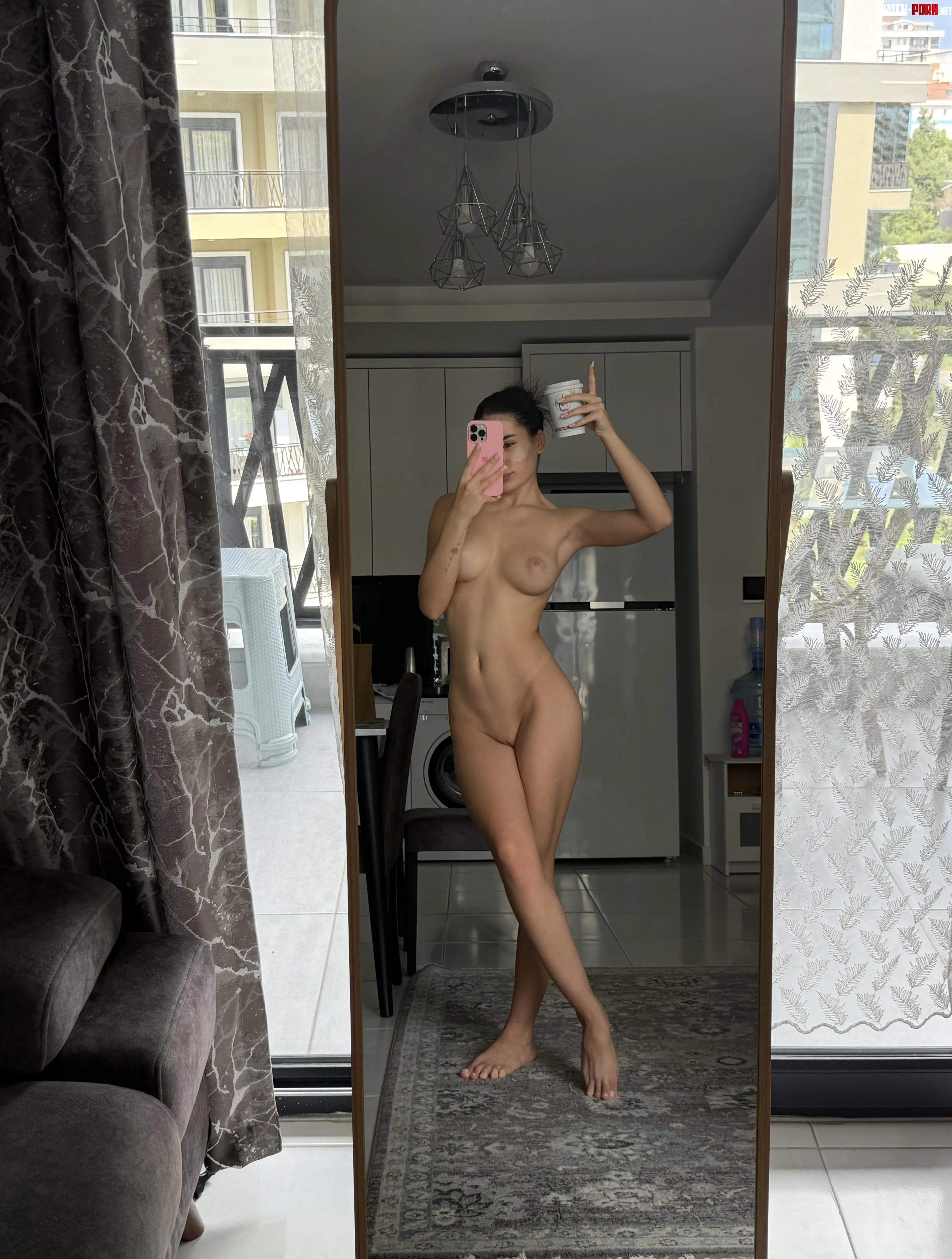 A perfect 18Yo body for you to play with by candyy_Girlx
