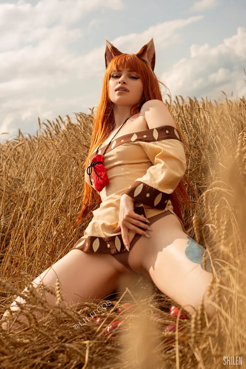 Thumbnail Holo's Enchanting Cosplay by LilitCos in CosplayGirls