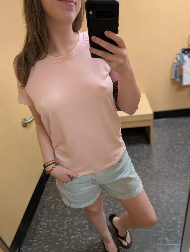 Thumbnail hellcat_xo Sheds Light on Obvious Girls in This Shirt - A Bold Statement in braless