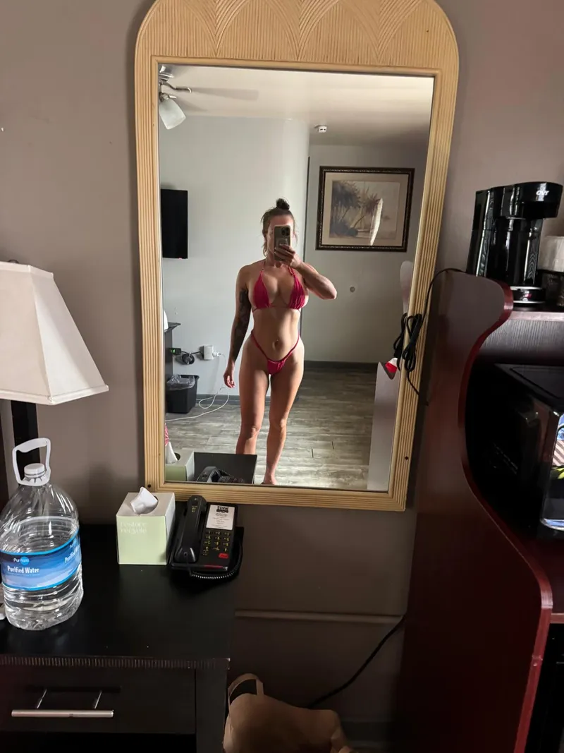 Thumbnail _ladysexyfit_ Unveils 40-Year-Old GILF – Share Your Opinion