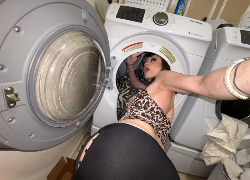 Thumbnail Adorable_Girls: Laundry Day Reveal with shadowfayex