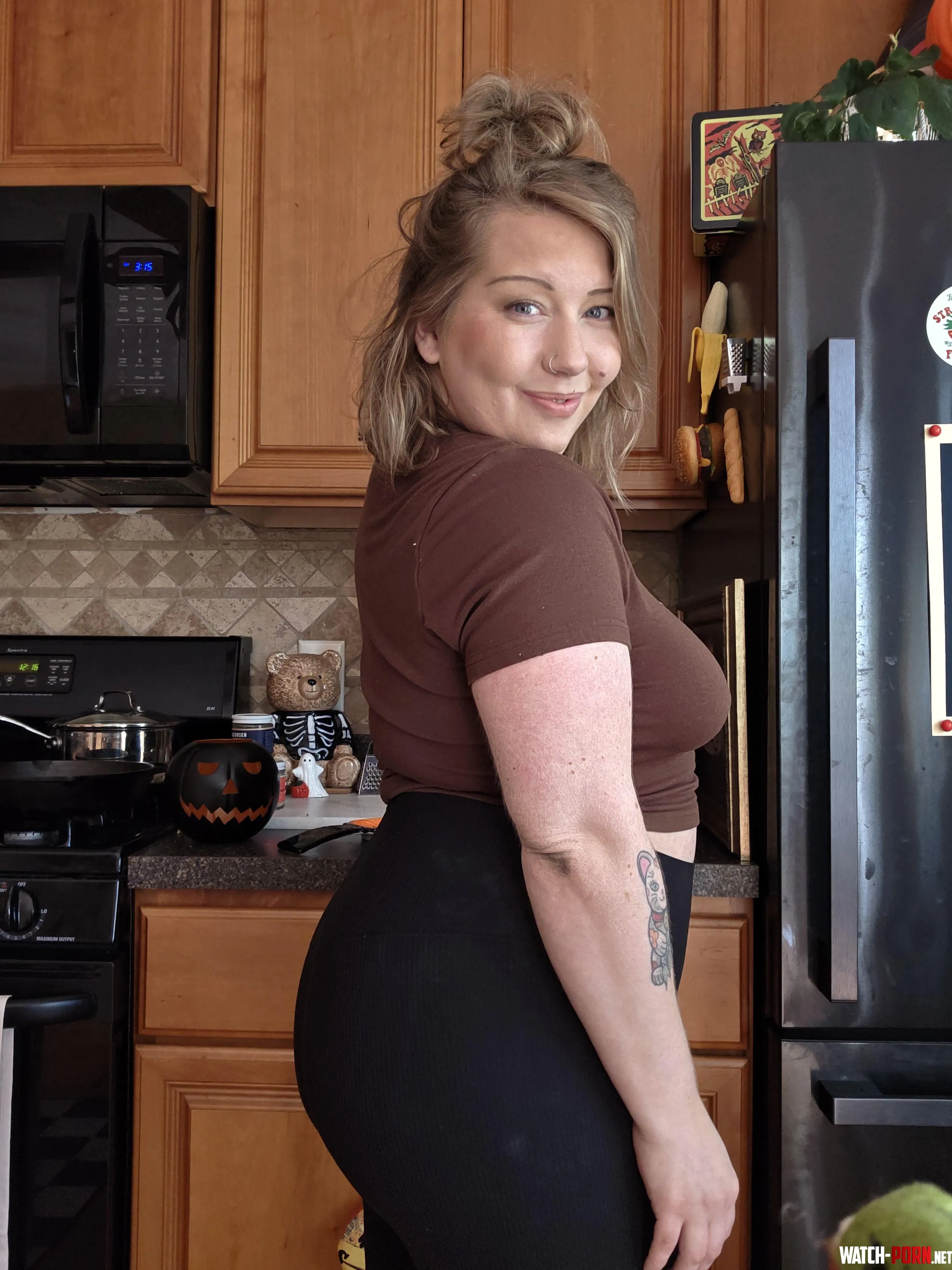 My Favorite Black Yoga Pants by TheRealSim1