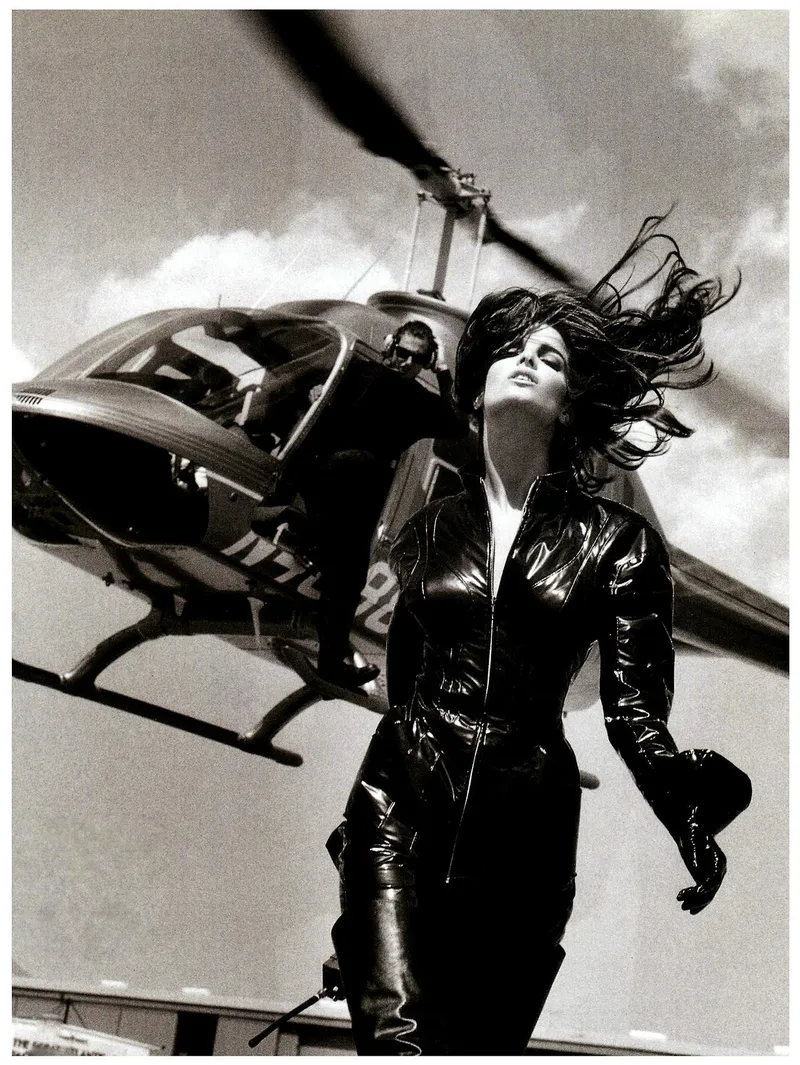 Thumbnail Timeless Beauty of Model Stephanie Seymour | bil-sabab