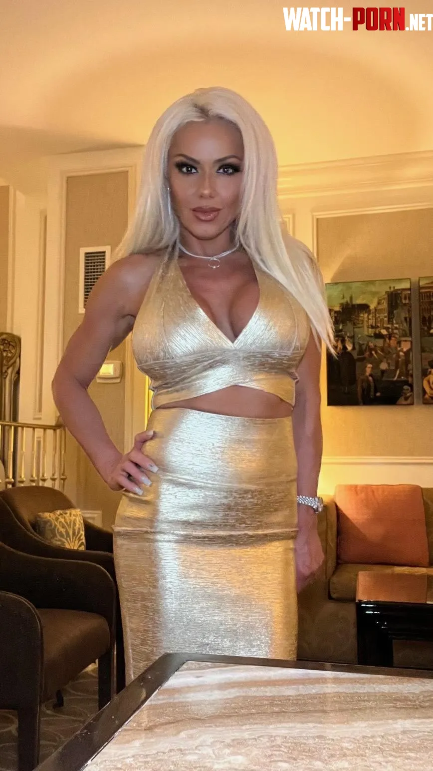 Taylor Vixxen by TaylorVixxen