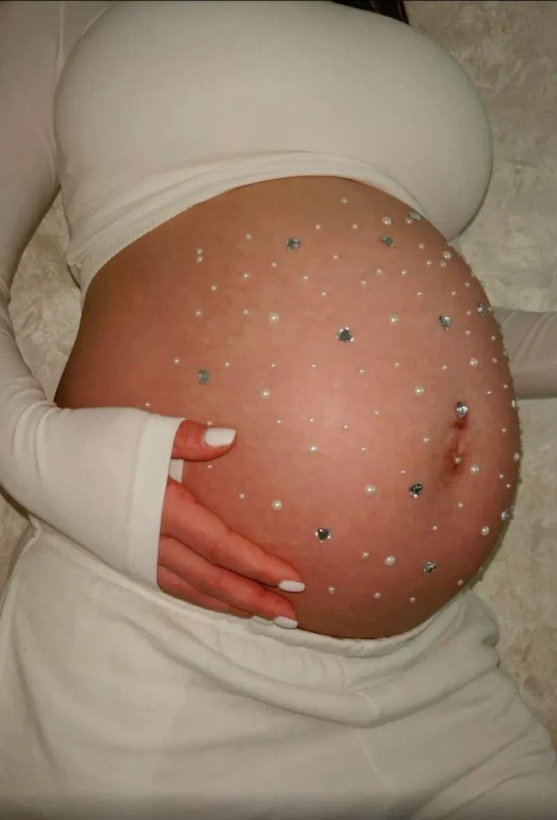 Thumbnail Beautiful Belly Art: Fancy-Fact9079's Touch in the PregnantPorn World