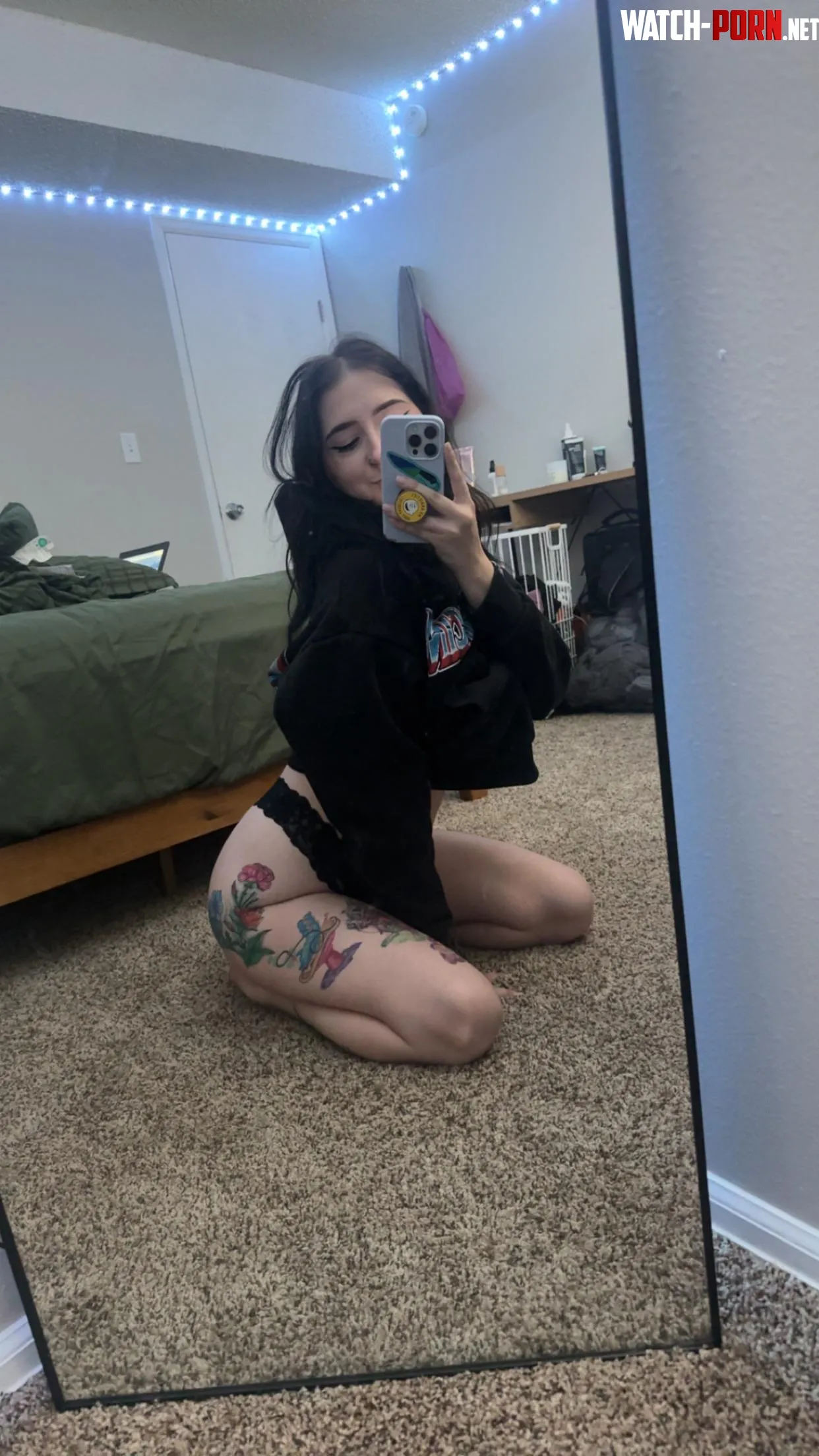 Come convince me to take my clothes off for you by Sspicyymammii