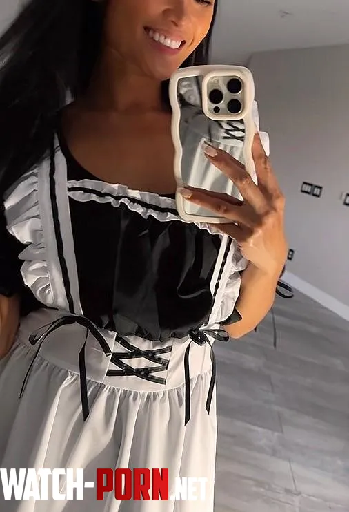 Horny asian maid needs to get fucked hard by sunshinemaidxo