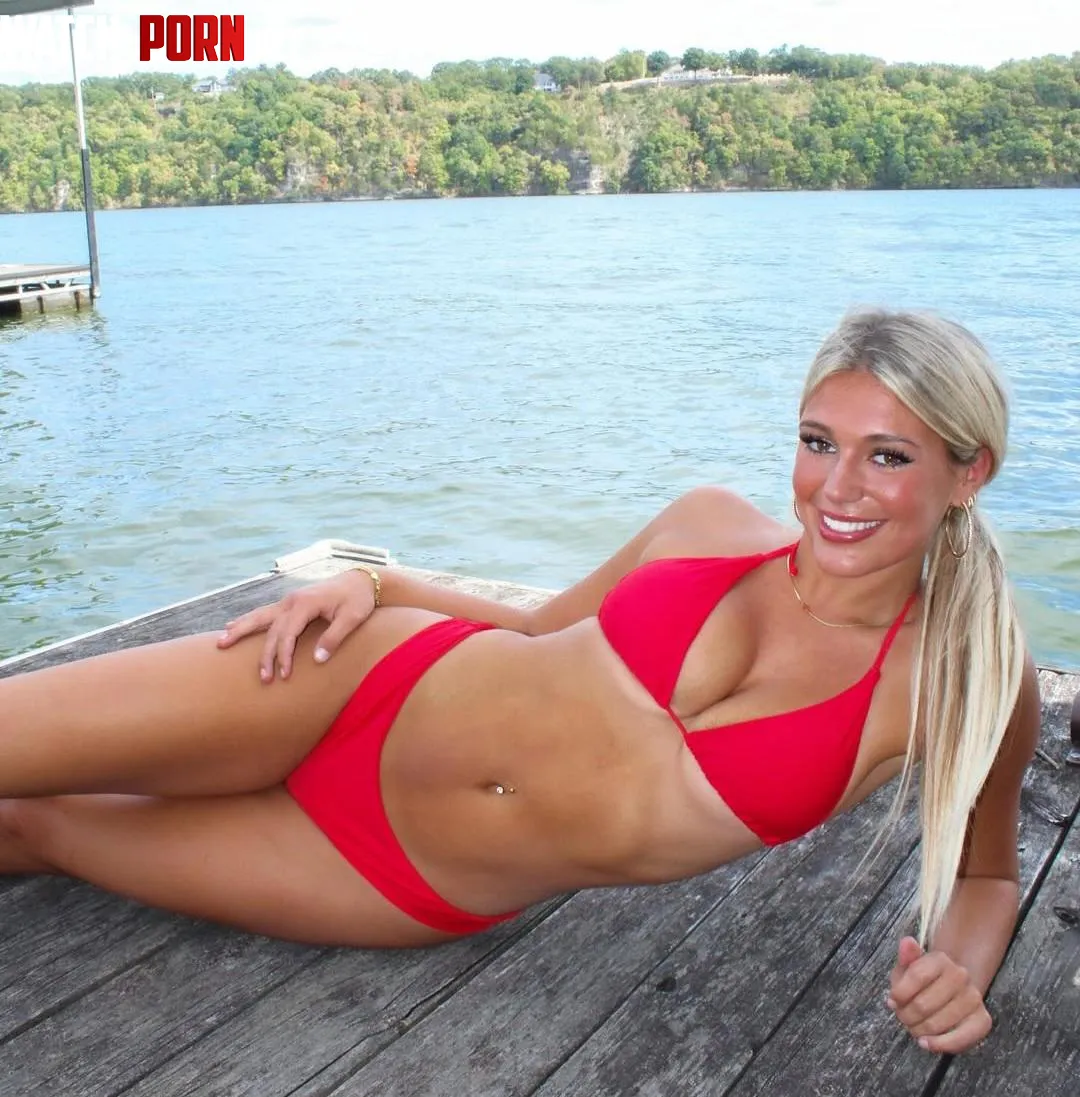 Red bikini by Fulloffun13