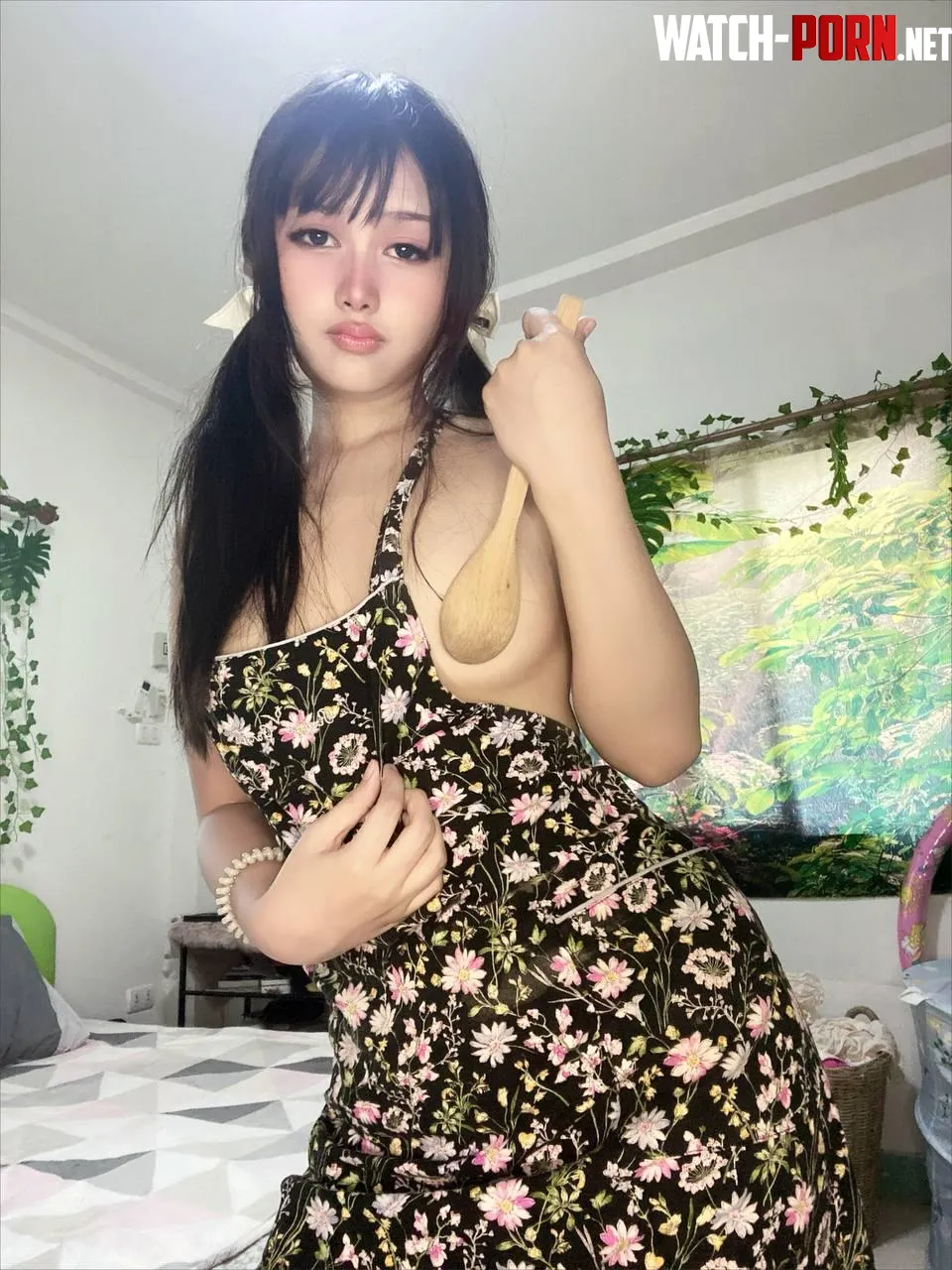 my first post here! hii by Lil-Pretty1