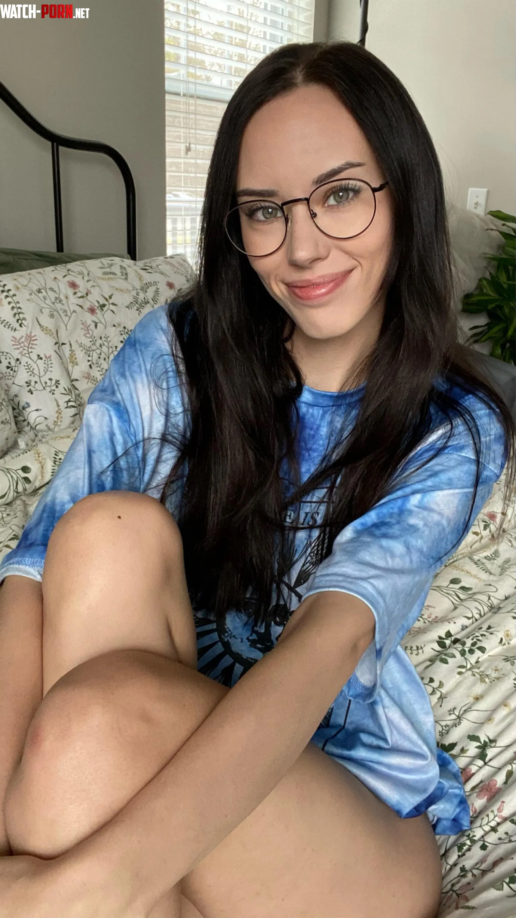 Maybe these add some specs-appeal to this lewd by aemiliusfox