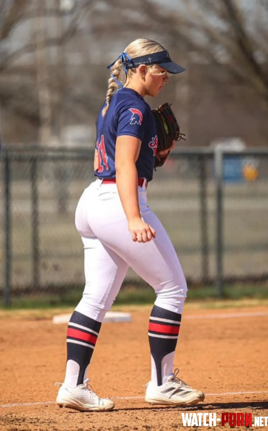 Softball queen by agrowander16