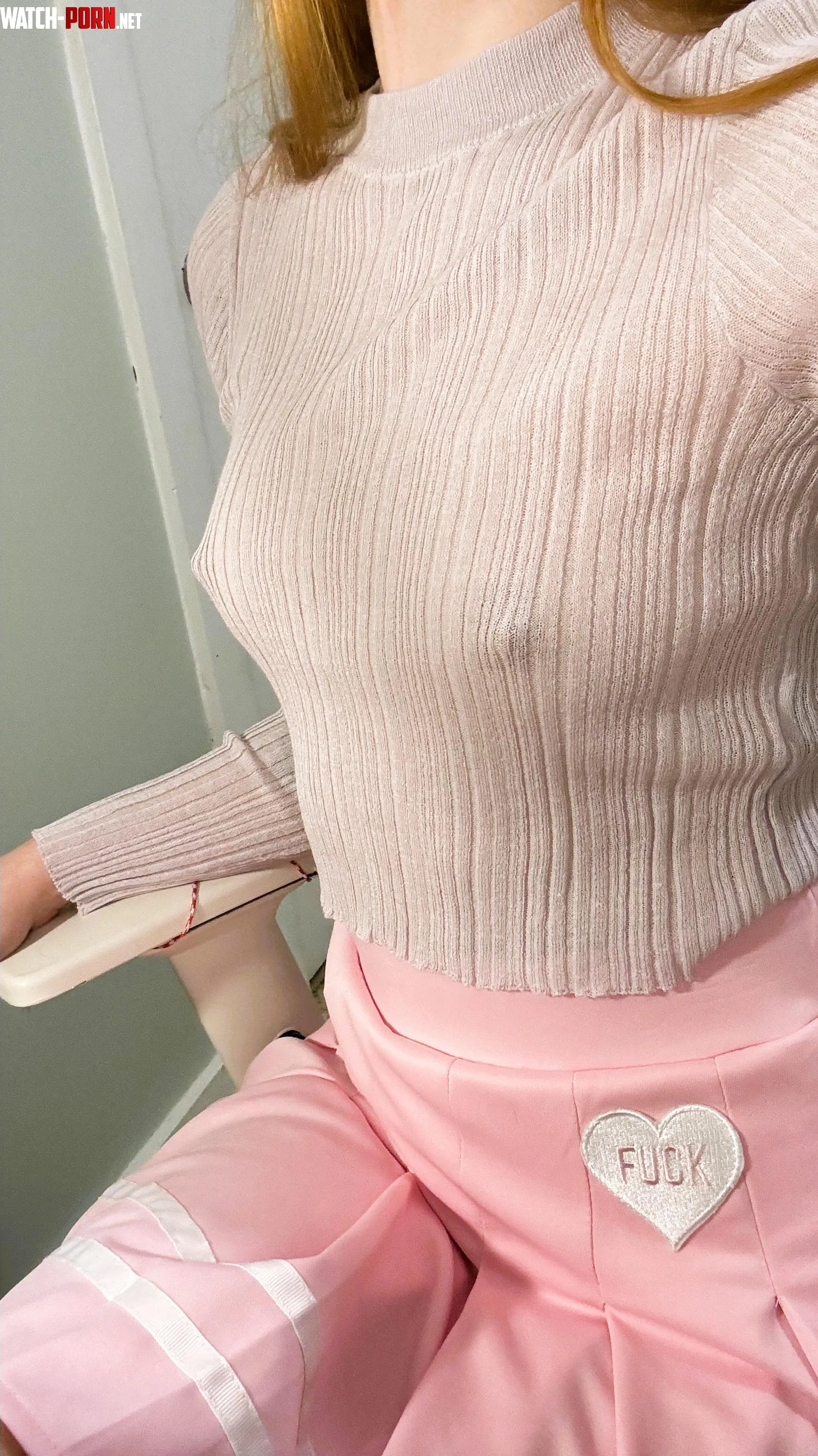 Gray top pokies by Red_peach15