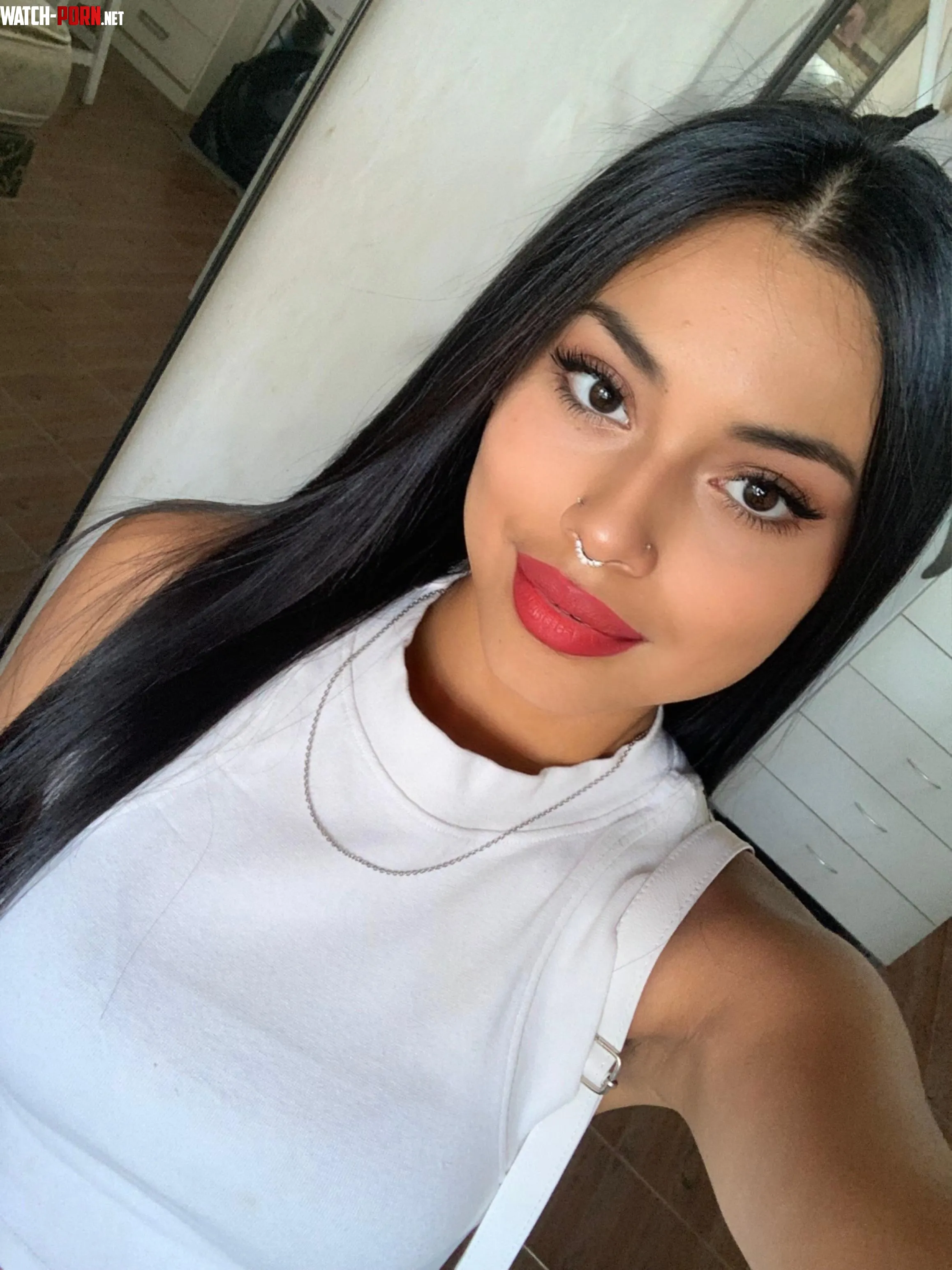 First time posting here, just saying hii by BunnyGoddeess