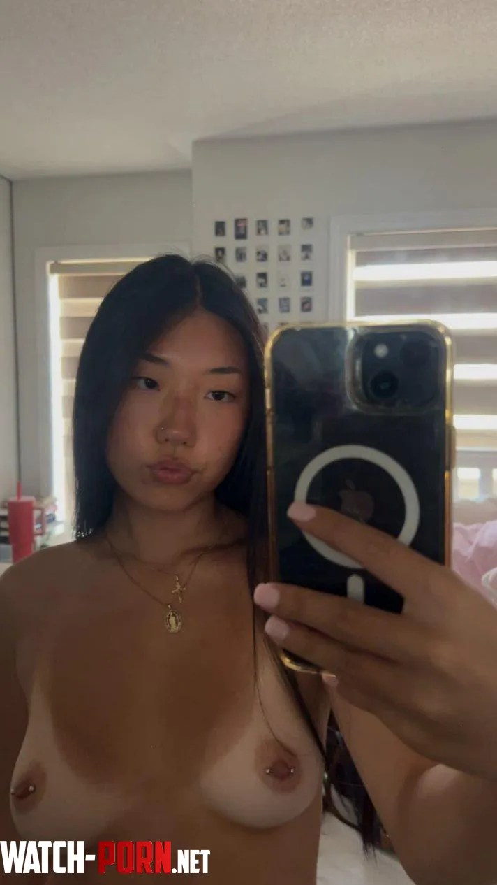 Do you like Korean slut selfies by cclairemei