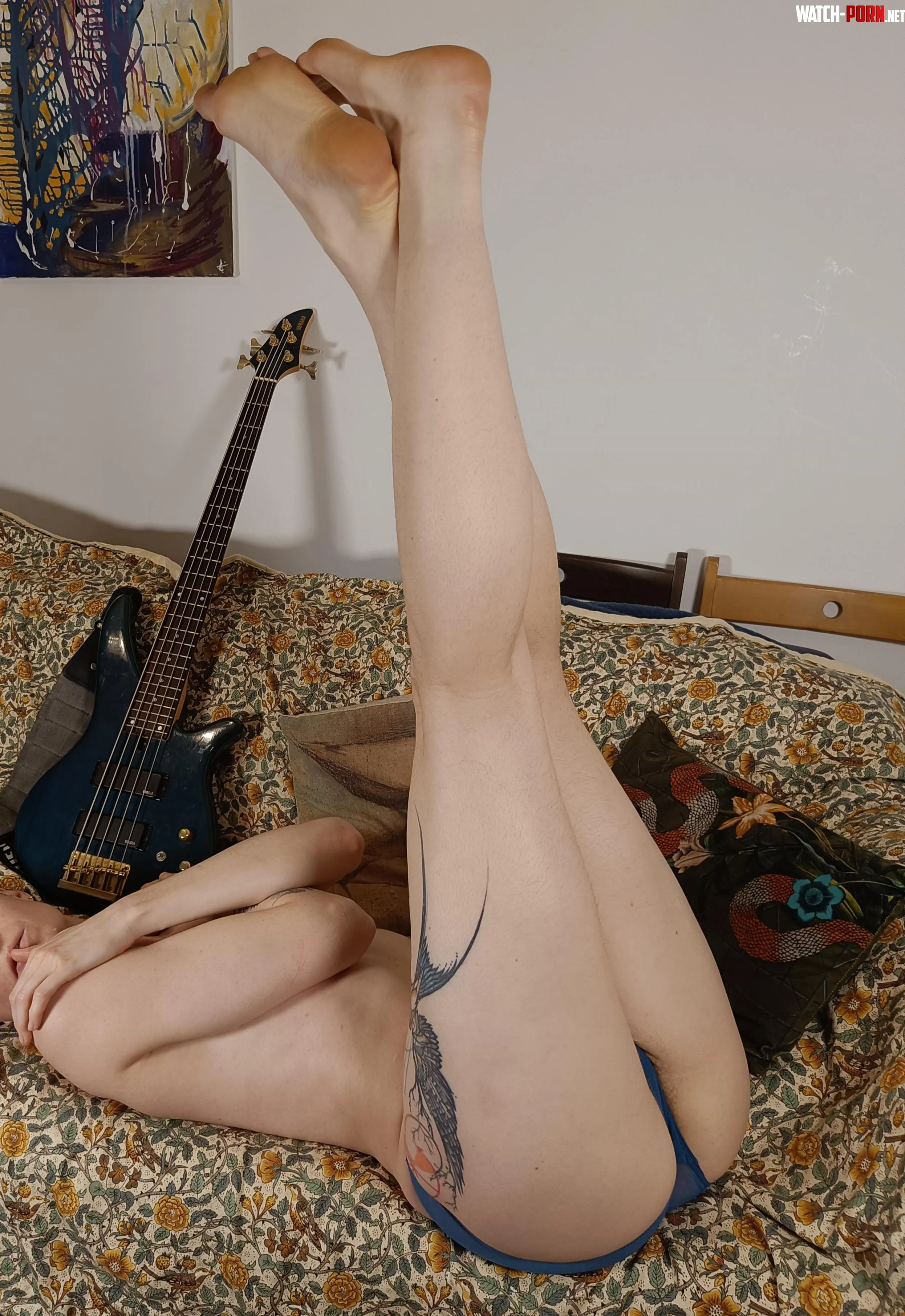 Some long, long legs to lick by JuniperLunaRocks
