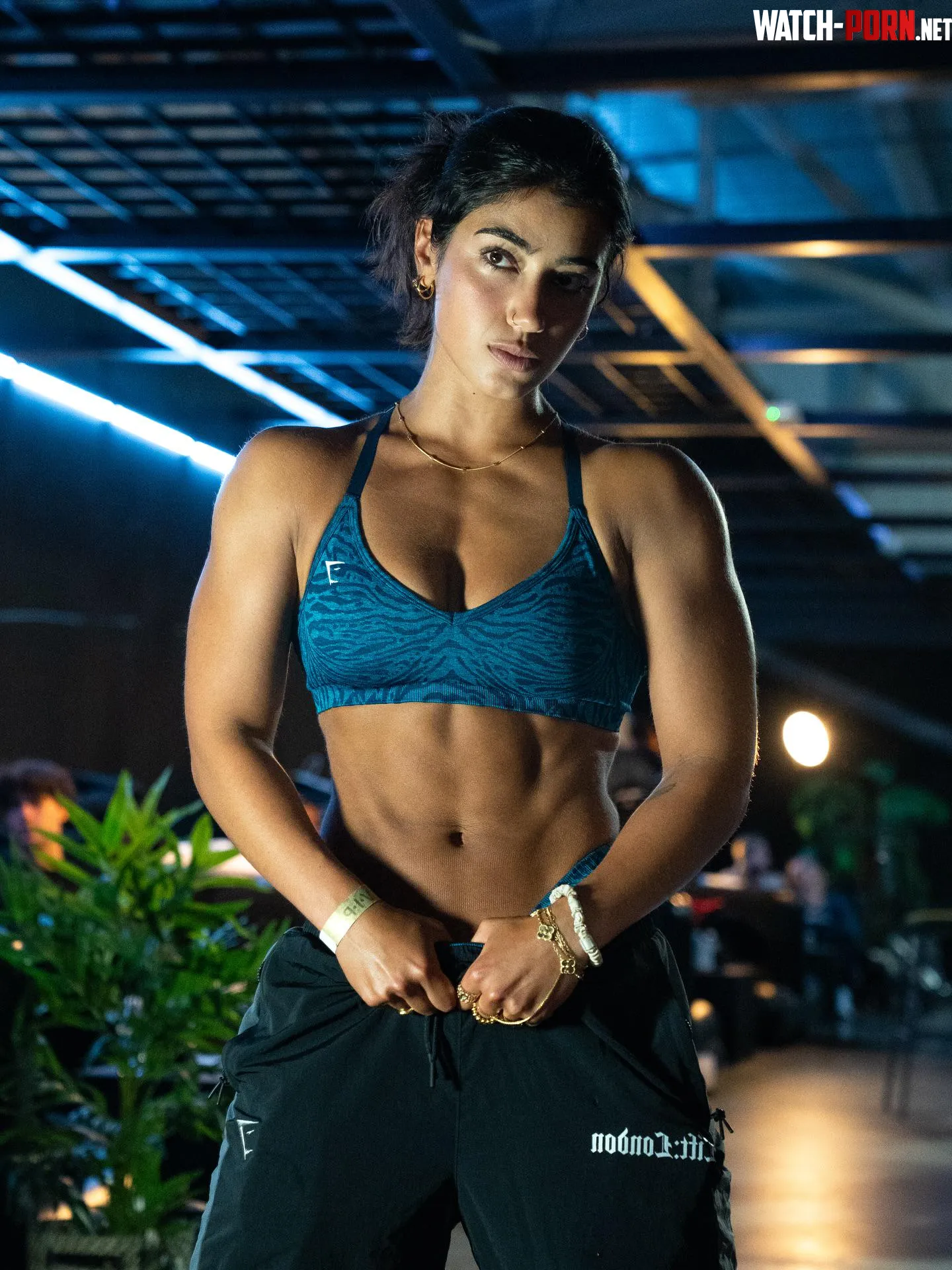 Sara Saffari by DolGrenn