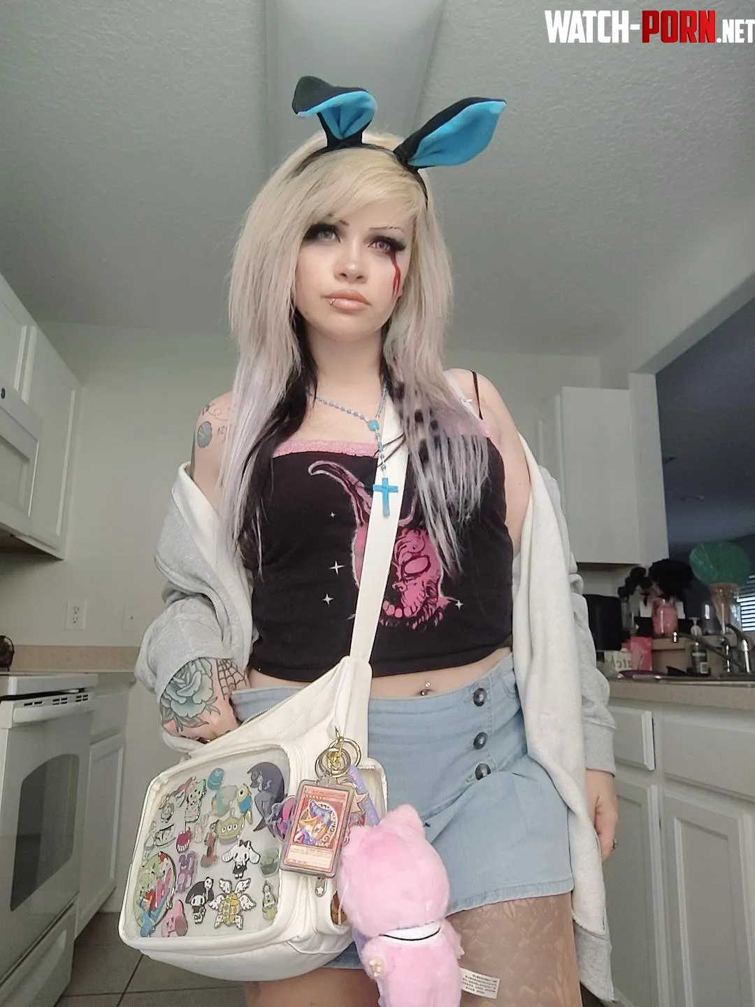 Emo girl mid drift by pixieplutosummers