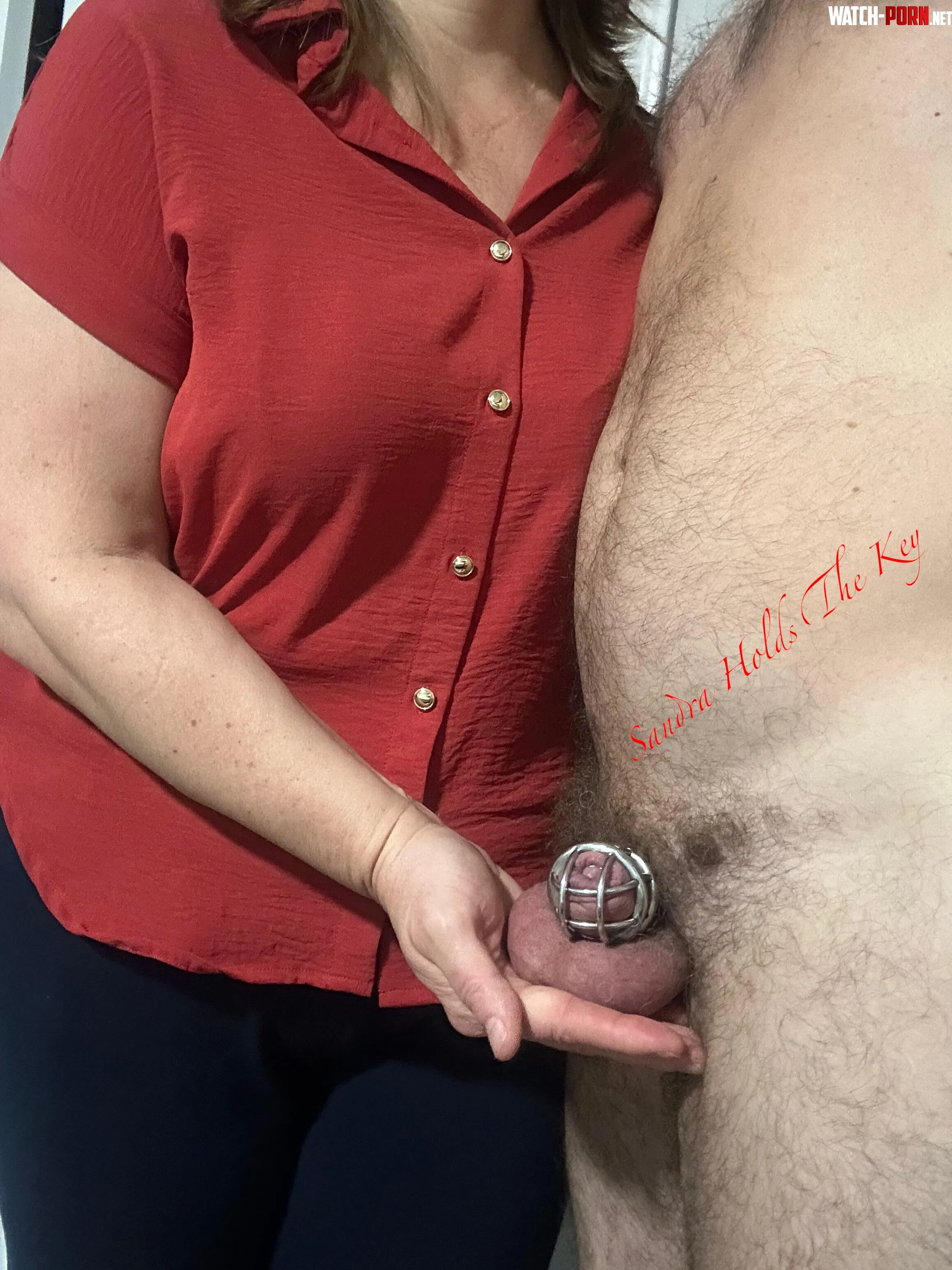 Good morning ☀️. There are two days until the weekend, and those balls are getting nice, full, and blue. #SandraHoldstheBalls by SandraHoldsTheKey