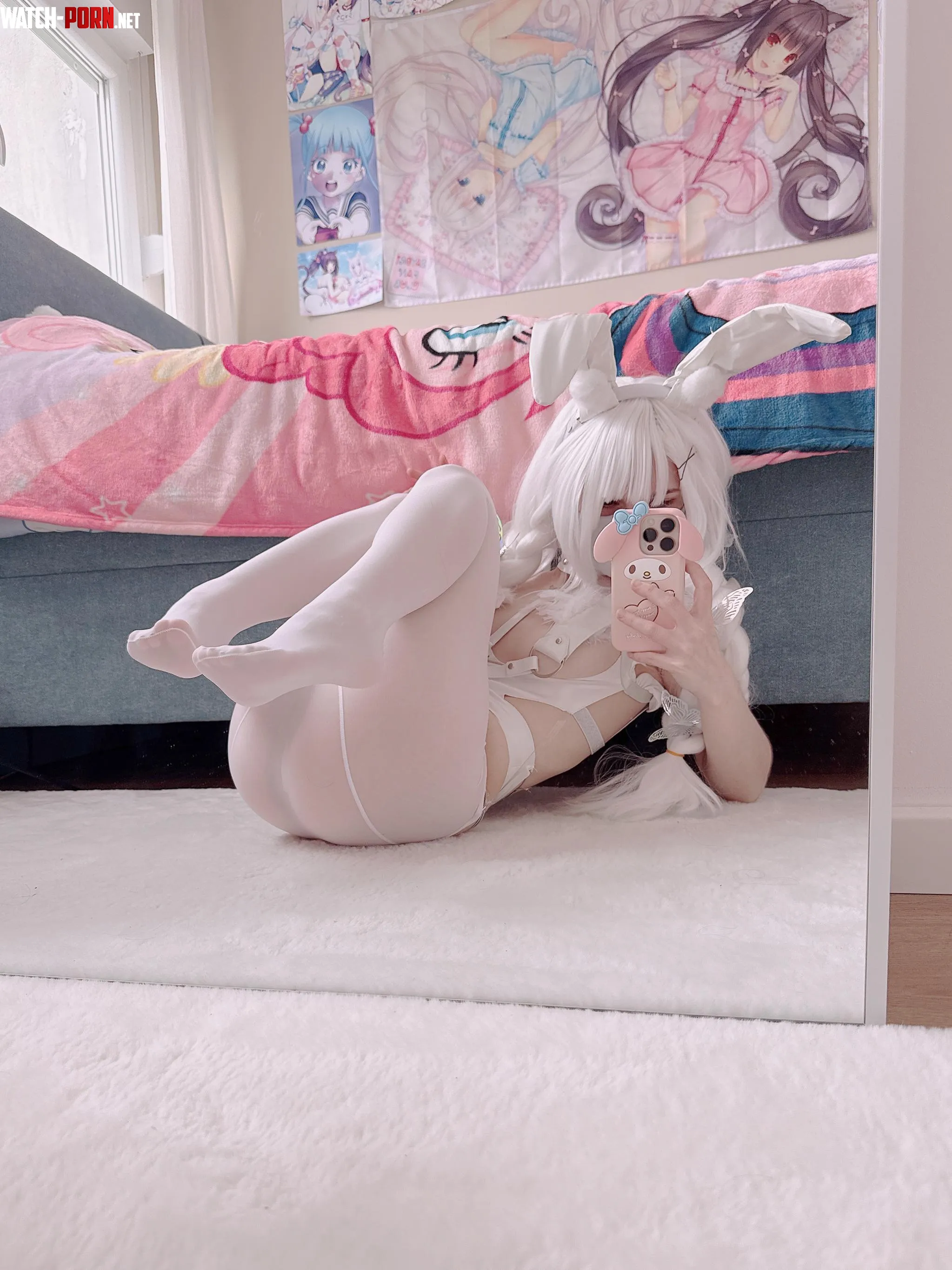 Cute bunny begging for your attention by sassylindaM