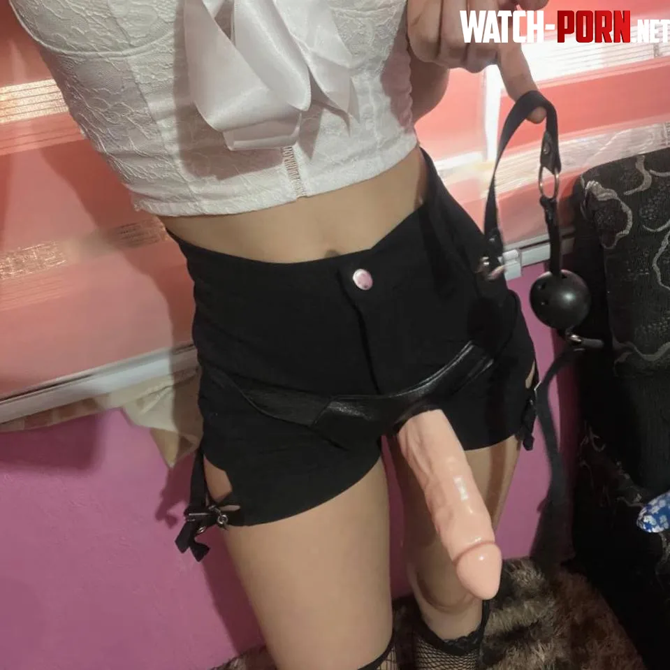 Would you marry an Asian dom like me who loves to peg? by Clioxoxo1